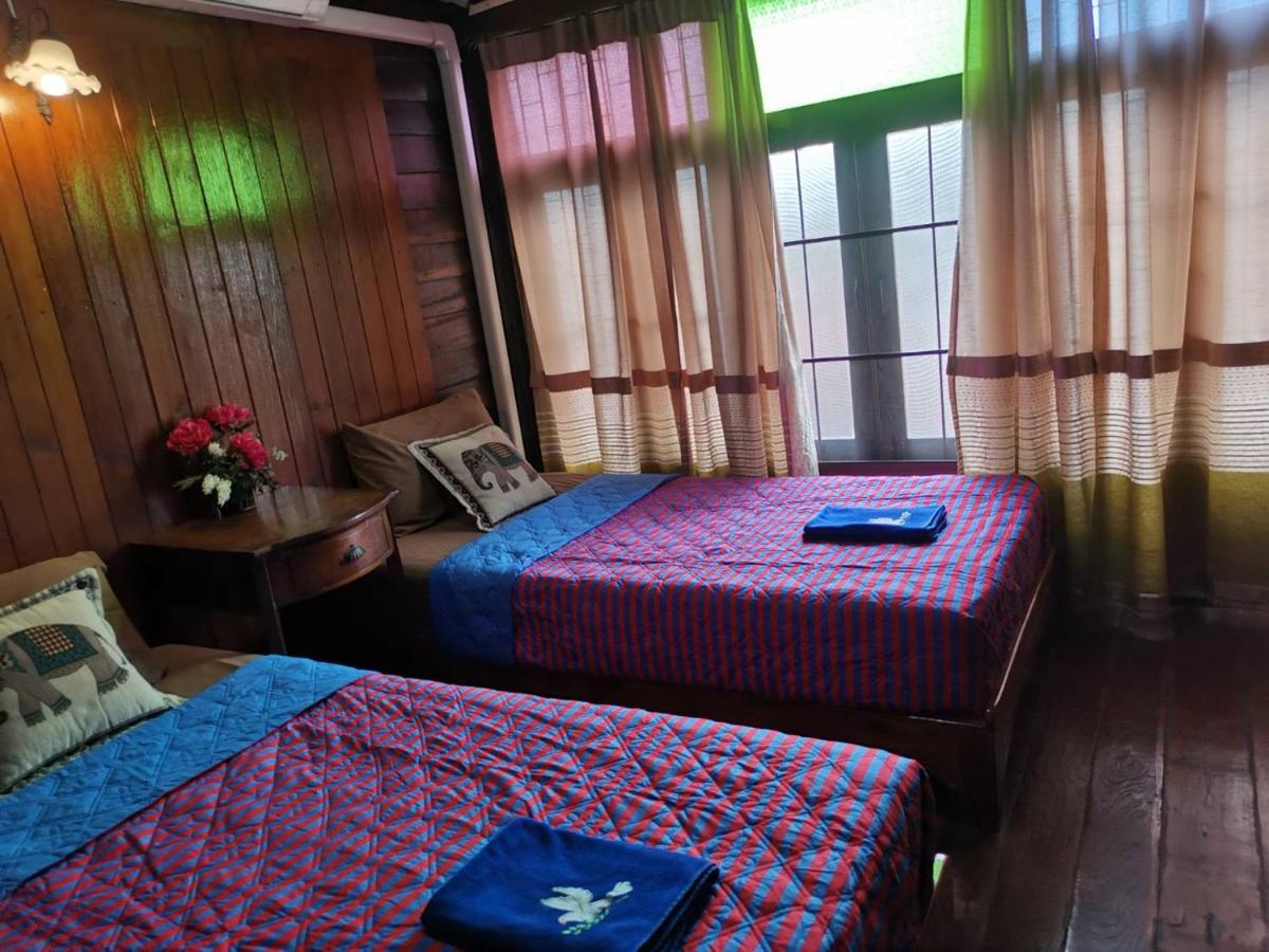 פרה נאקון סי איוטאיה Baan Are Gong Riverside Homestay מראה חיצוני תמונה