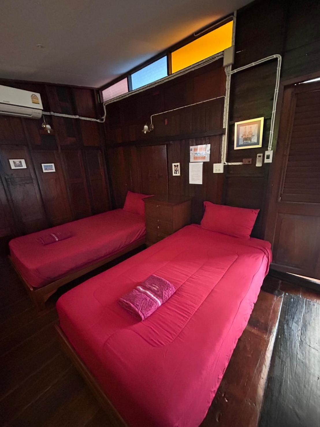 פרה נאקון סי איוטאיה Baan Are Gong Riverside Homestay מראה חיצוני תמונה