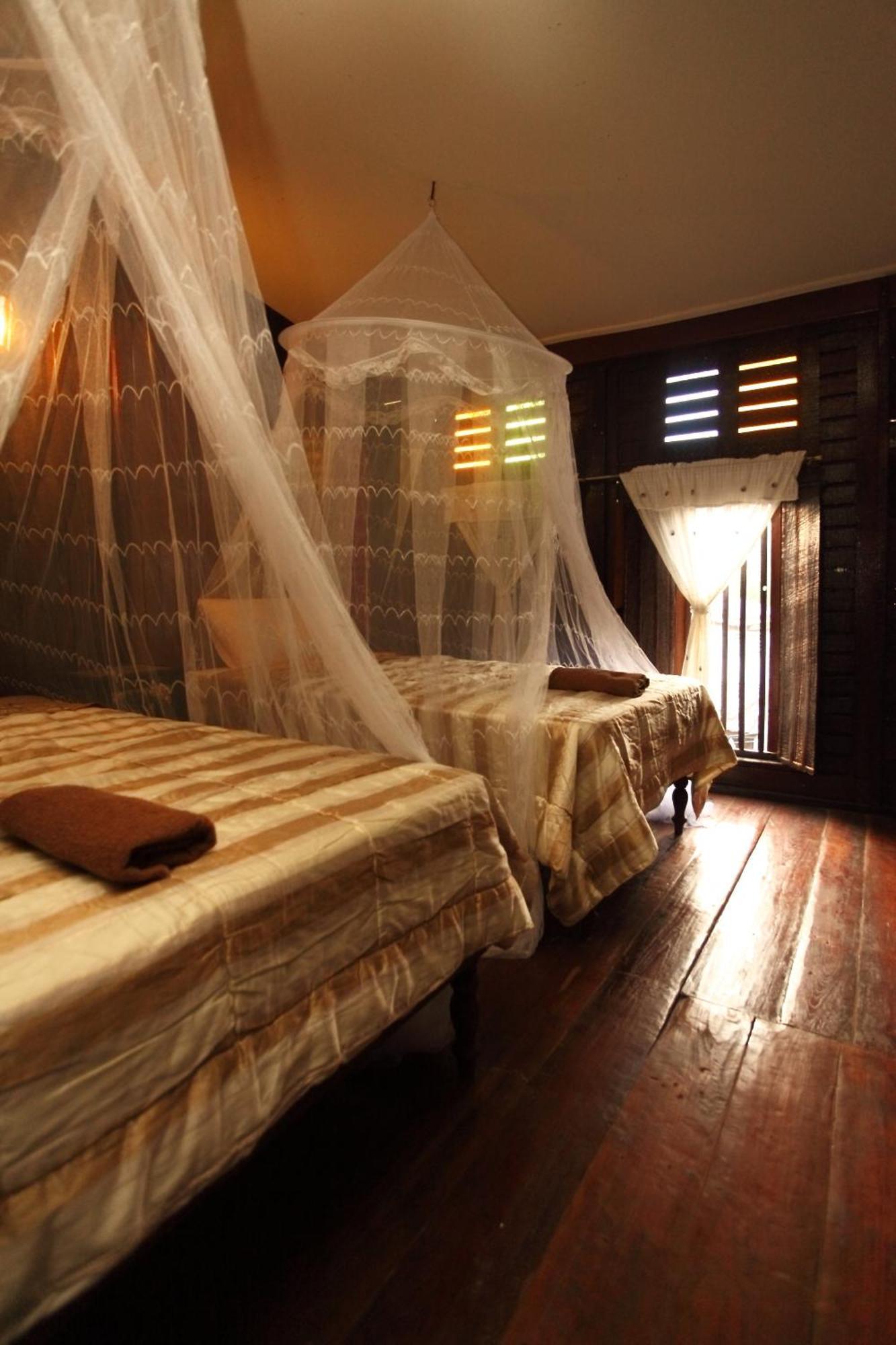 פרה נאקון סי איוטאיה Baan Are Gong Riverside Homestay מראה חיצוני תמונה