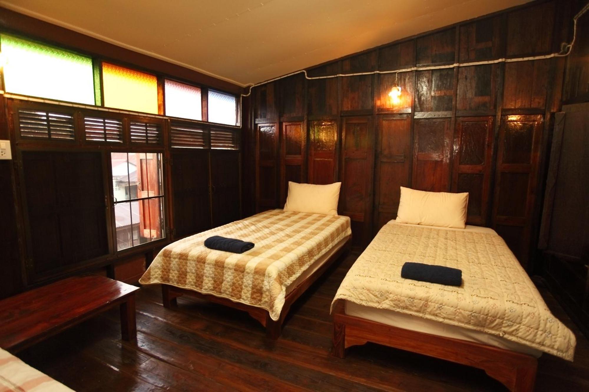 פרה נאקון סי איוטאיה Baan Are Gong Riverside Homestay מראה חיצוני תמונה