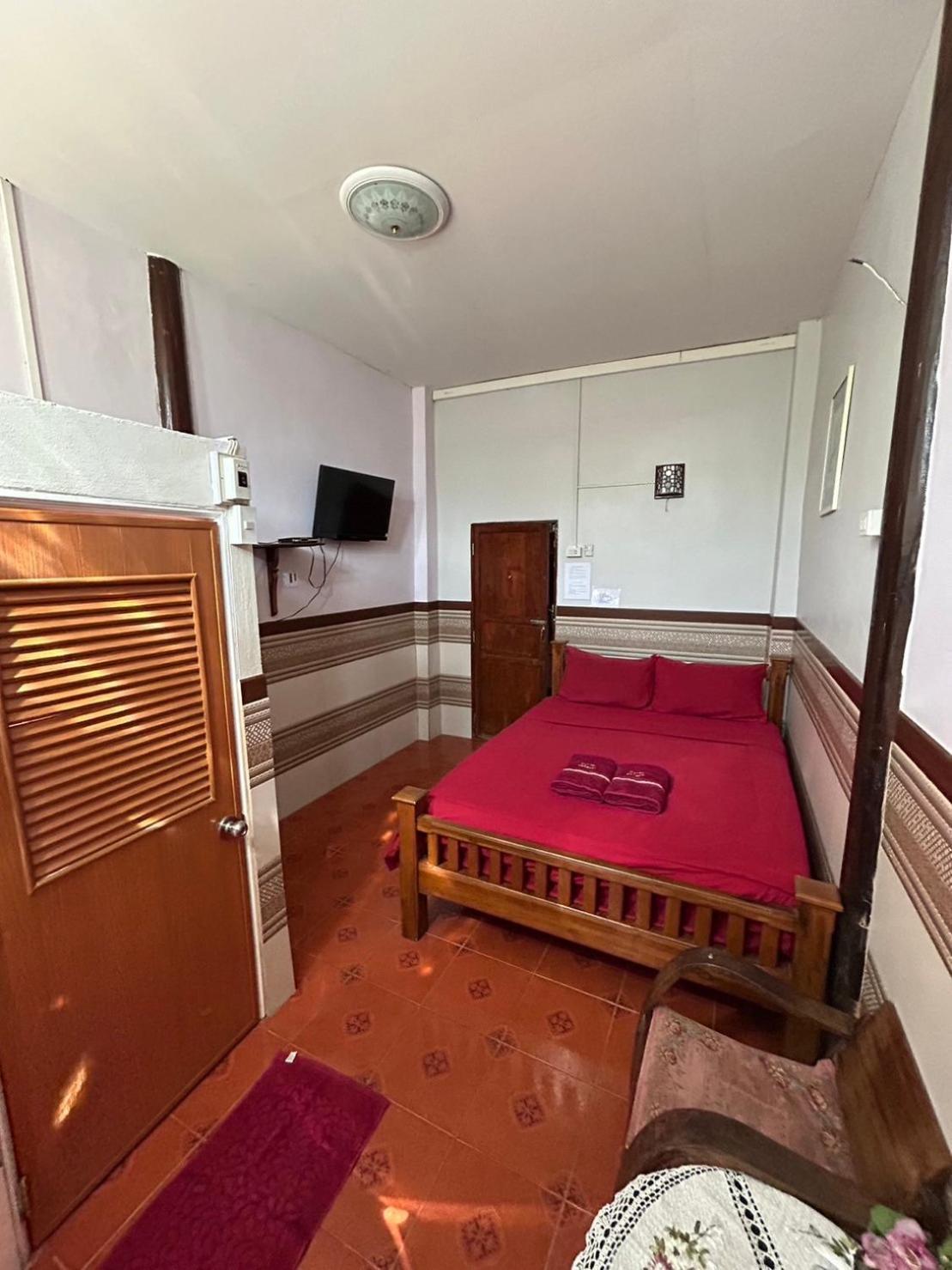 פרה נאקון סי איוטאיה Baan Are Gong Riverside Homestay מראה חיצוני תמונה
